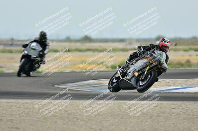 media/Apr-18-2025-TrackDaz (Fri) [[45f5874c44]]/C Group/Session 1 (Turn 7)/